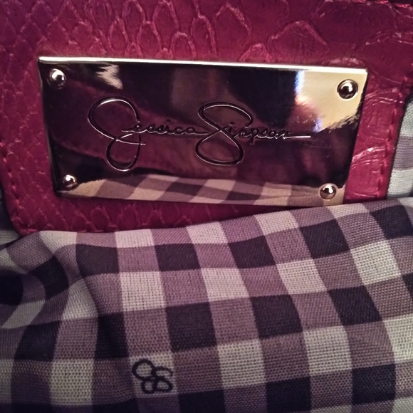 Purses - Picture 9 of 14